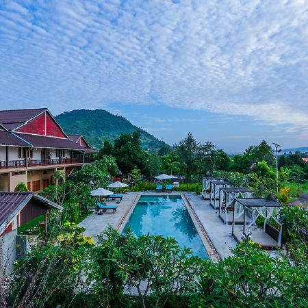 Boreirum Thmorda Hotel Resort Kampot Bagian luar foto